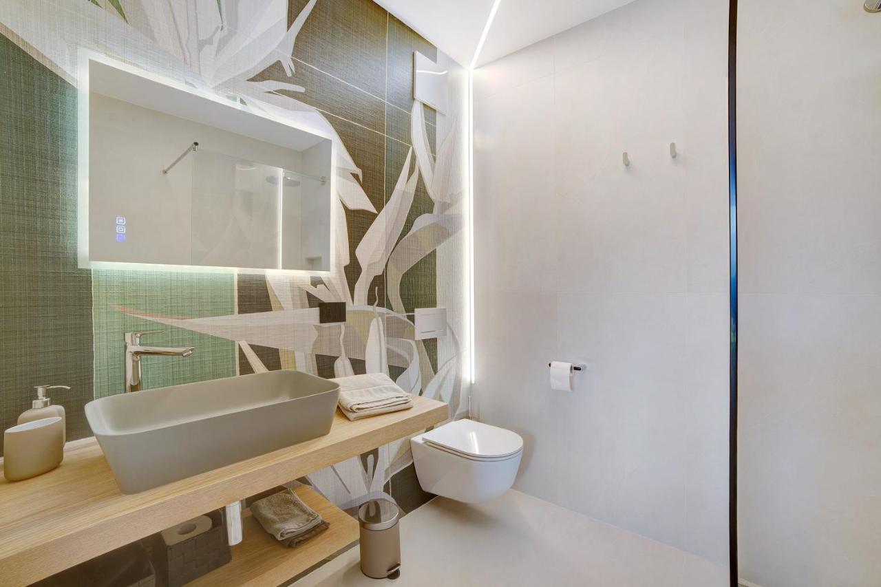 Alivo Living Apartment Olivia ริเฟียโน ภายนอก รูปภาพ